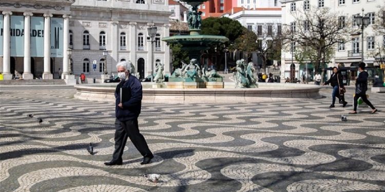 Ministerul de Externe actualizează lista statelor în care cetățenilor R. Moldova le sunt impuse restricții de circulație | DOC