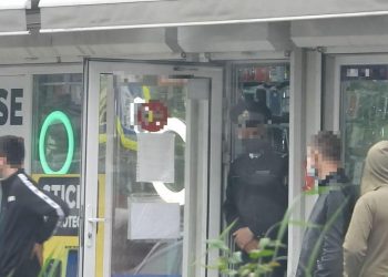 Corupție la „Calea Basarabiei” din Chișinău. Mai mulți polițiști luau „taxe de protecție” de la comercianți SPIA