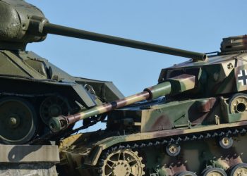 Un pensionar din Germania a ținut în pivniță un tanc din cel de-Al Doilea Război Mondial