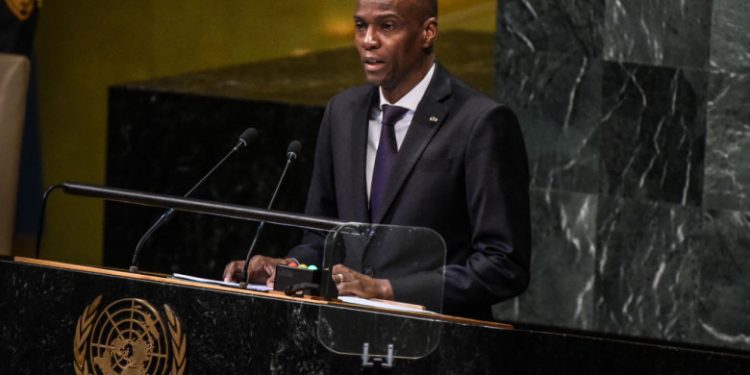 Noi informații despre asasinarea președintelui din Haiti. Poliție: A fost un comando de 28 de atacatori, Moise avea 12 răni de glonț