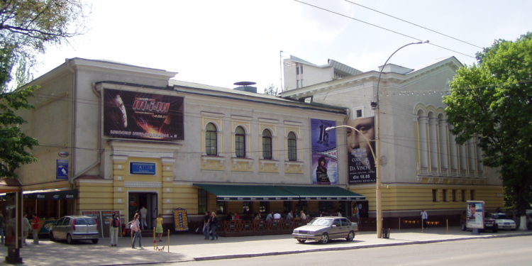 Cinematograful Patria, scos la vânzare. Care este prețul de pornire