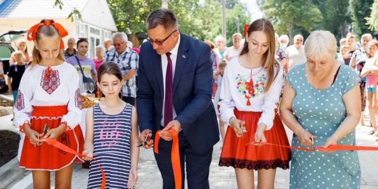 Примэрия Оргеева рекордными темпами ремонтирует дворы многоэтажек