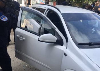 Un copil de doi ani, rămas blocat într-o mașină, salvat de pompierii din Bălți