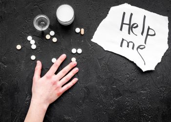 În acest an 200 de oameni și-au încheiat socotelile cu viața. Cauzele ce îi fac pe moldoveni să aibă gânduri suicidale | VIDEO