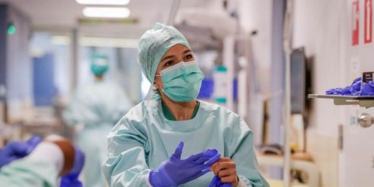 COVID-19: 139 de cazuri noi și două decese, înregistrate în ultimele 24 de ore
