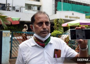 Bărbat sunat de la primărie și invitat să-și ridice certificatul de deces. „Le-am spus că nu am cum să fiu mort dacă vorbesc cu mine”