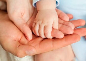 Граждане Молдовы, которые легально работают в ЕС, смогут получать европейское детское пособие