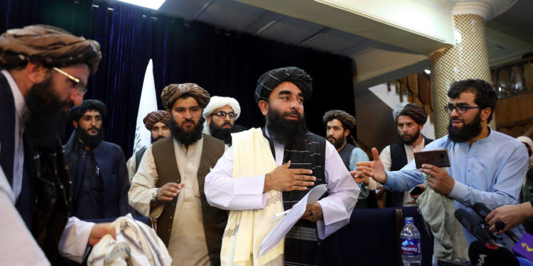 Талибы формируют совет по управлению Афганистаном
