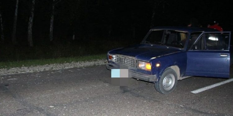 O femeie de 71 de ani, strivită de un VAZ, la Ocnița. Femeia a decedat pe loc