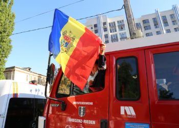 Operațiune fără precedent pentru Moldova. Cu patru unități de tehnică, angajații IGSU au plecat în Grecia să ajute la lichidarea incendiilor | VIDEO