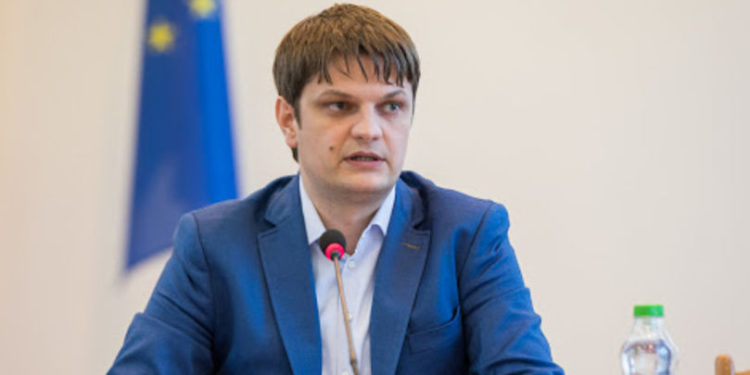 Подписан указ об отставке советника президента Андрея Спыну