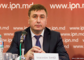 Expert economic despre cele 236 de milioane de dolari oferiți Moldovei de către FMI: Nu uitați că asta este o datorie, noi o luăm – o păpăm și copiii noștri o să o achite | VIDEO