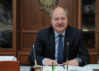 Глава Совета по конкуренции официально отправлен в отставку