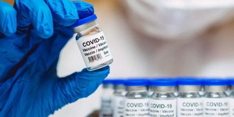 Încă 5 850 de doze de vaccin împotriva COVID-19 din lotul achiziționat de Ministerul Sănătății au ajuns la Chișinău