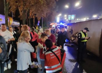 Автобус Кишинев — Москва попал в аварию в Киеве. Сообщается о пострадавших | VIDEO