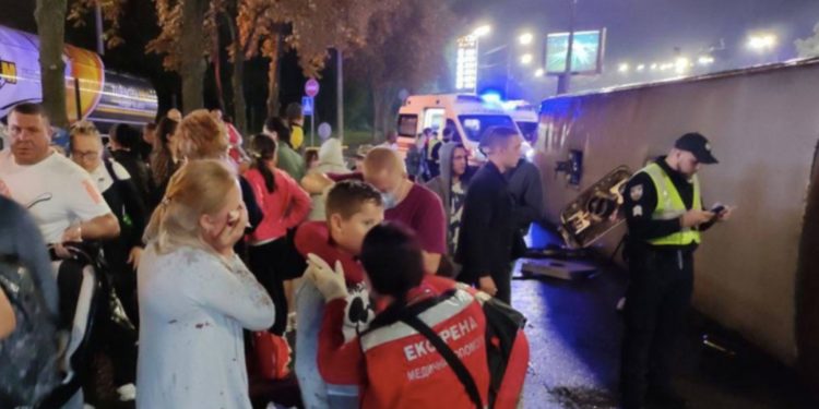 Автобус Кишинев — Москва попал в аварию в Киеве. Сообщается о пострадавших | VIDEO