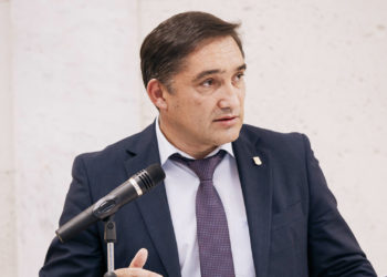 Maia Sandu i-ar fi cerut direct inițierea unor dosare penale pe numele deputaților din opoziție: Alexandr Stoianoglo a lansat acuzații dure | VIDEO