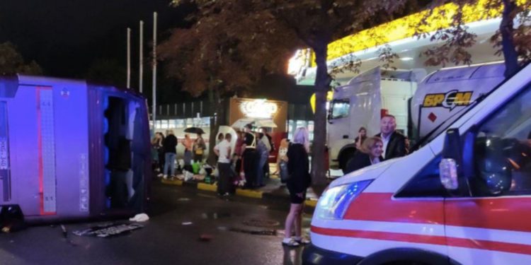 Автобус Кишинев — Москва попал в аварию в Киеве. Сообщается о пострадавших | VIDEO