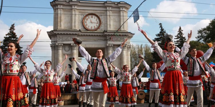 30 de ani de Independență. Guvernul a prezentat programul festiv pentru 27 august