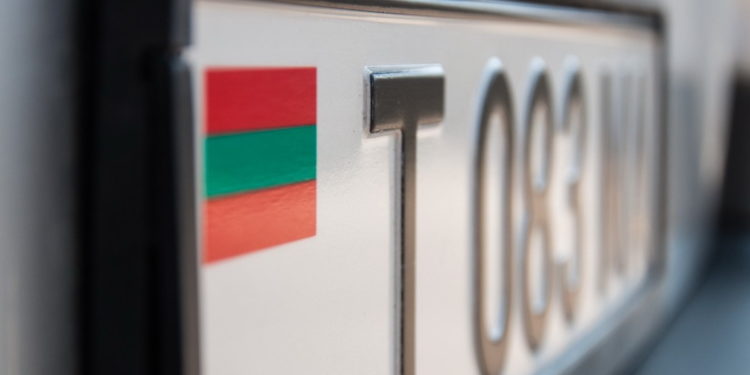 Serviciul Vamal Odesa s-a răzgândit: Intrarea în Ucraina de la 1 septembrie doar pentru mașinile cu numere neutre