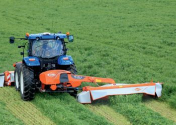 Detalii despre tragedia la Cahul: colegul bărbatului decedat după ce a fost strivit de o cositoare a povestit cum s-a întâmplat totul | VIDEO