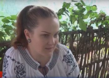 „Era puterea sovietică, iar când am ieșit din spital era deja Moldova independentă”. O mamă și fiica ei despre anii în care în țara noastră s-au conturat fenomene sociale noi | VIDEO