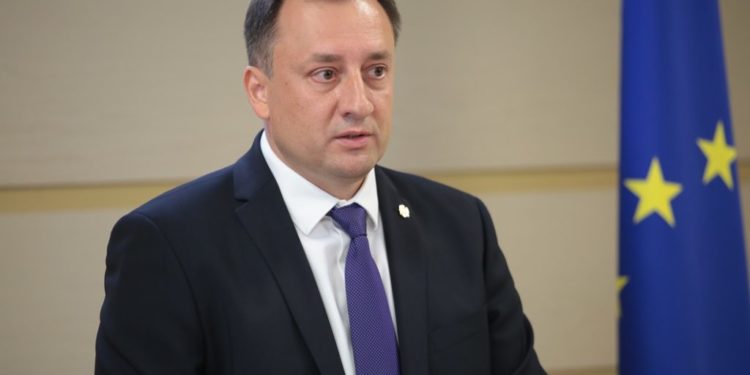 Denis Ulanov este gata să treacă testul poligraf, pentru a-și demonstra nevinovăția în dosarul furtului miliardului, și îl acuză pe Stoianoglo de ipocrizie | VIDEO