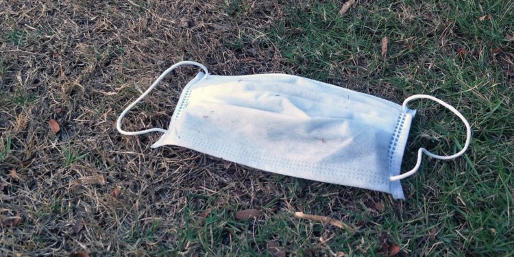 Încă 322 de moldoveni au fost testați pozitiv cu COVID-19. Patru persoane au decedat