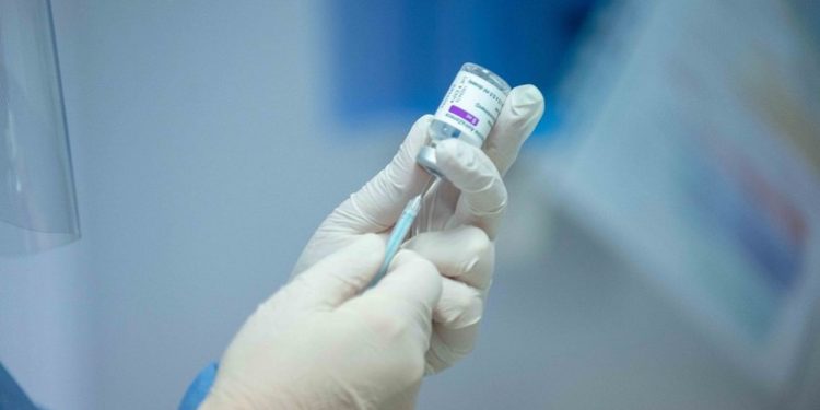 Moldova urmează să primească noi loturi de vaccin Pfizer și AstraZeneca. Detaliile oferite de MSMPS