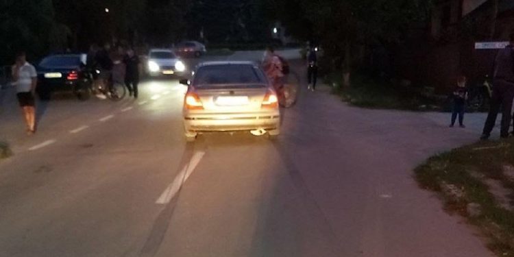 Un copil de 8 ani, transportat la spital după ce a fost tamponat de un automobil, la Telenești