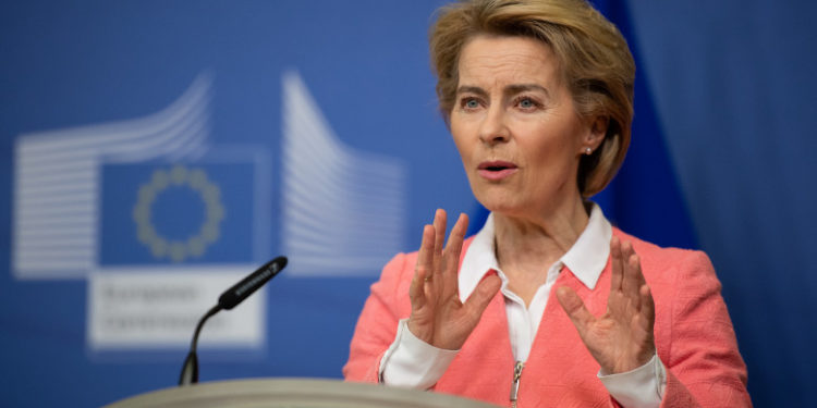 70% din populația adultă din UE este complet vaccinată. Anunțul președintelui Comisiei Europene