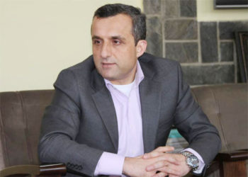 Вице-президент Афганистана объявил себя действующим главой государства. Он призвал к сопротивлению талибам