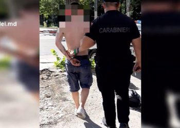 Au răpit un automobil pentru a se plimba. Acum doi tineri riscă până la 4 ani de închisoare | VIDEO