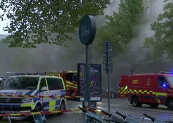В шведском Гетеборге прогремел взрыв в жилом доме, есть пострадавшие