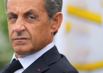 Николя Саркози приговорили к одному году тюрьмы