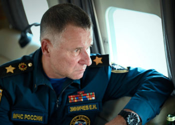 В России при учениях погиб глава МЧС Евгений Зиничев