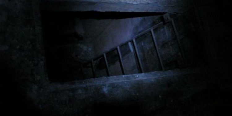 В Комрате мужчину избили и бросили в подвал. Какое наказание грозит подозреваемым