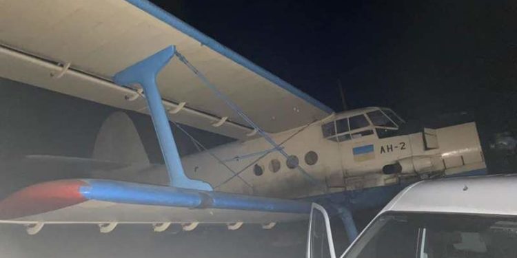 В Молдове задержали самолет с контрабандными сигаретами