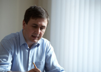 Reacția lui Veaceslav Ioniță după ce a fost invitat la CNA în legătură cu declarațiile privind Legea pieței petroliere: ANRE a ajuns să fie ridicolă în ceea ce acționează | VIDEO