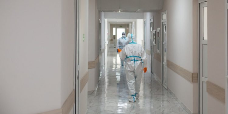 Covid: 1194 noi infectări și 16 decese au fost înregistrate timp de o zi