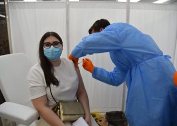 В Молдове сотрудников предприятий и компаний смогут вакцинировать на рабочем месте