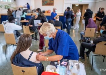 Норвегия отменяет все карантинные ограничения