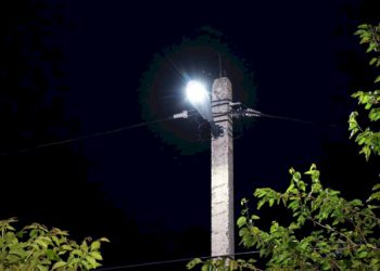 «Noi îi mulțumim Partidului „ȘOR”: Peste trei mii de locuitori se pot bucura de lumină pe străzile a trei sate din comuna Biești | VIDEO