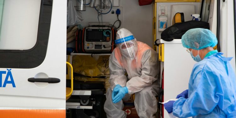 COVID-19: Alte 850 de cazuri noi au fost confirmate, zece persoane au decedat. Cea mai tânără victimă – 37 de ani