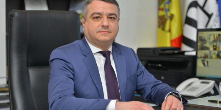 Dintr-un fotoliu în altul? Șeful AIPA, Vadim Curmei, și-a dat demisia: „Urmează să fiu numit într-o funcție de mare responsabilitate”