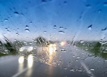 Ploi pe întreg teritoriul țării și până la 25 de grade Celsius astăzi. Când vine frigul