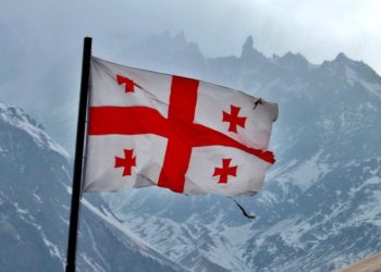 Presa din Georgia: Cei doi alpiniști moldoveni, tată și fiu, dispăruți în munții Ushba, au fost găsiți morți | VIDEO