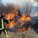 Pompierii intervin în forță: În 24 de ore au stins peste 20 focare de vegetație