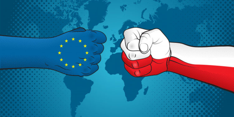 Polonia dorește să fie suverană față de UE dar respinge ideea unui „Polexit”