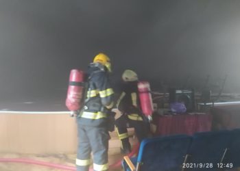 Incendiu la Centrul de Excelență în Economie și Finanțe din capitală. Au intervenit patru echipe de pompieri. Toată lumea – evacuată | VIDEO
